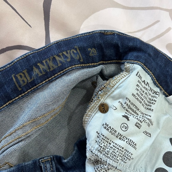 BLANK NYC • Blue Ripped Straight Leg Jeans • sz 29 • - Picture 13 of 13